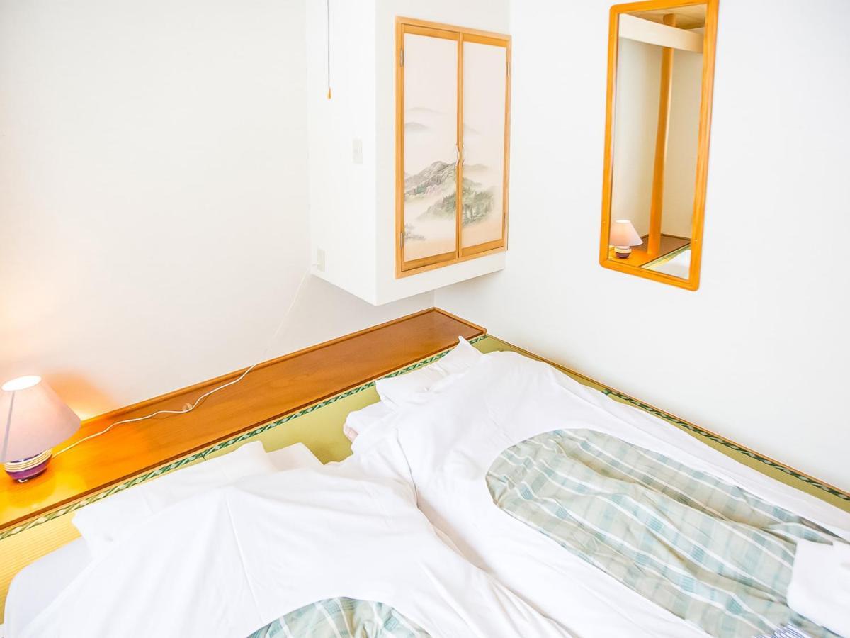Rusutsu Lodges Pension Lilla Huset Нисэко Экстерьер фото