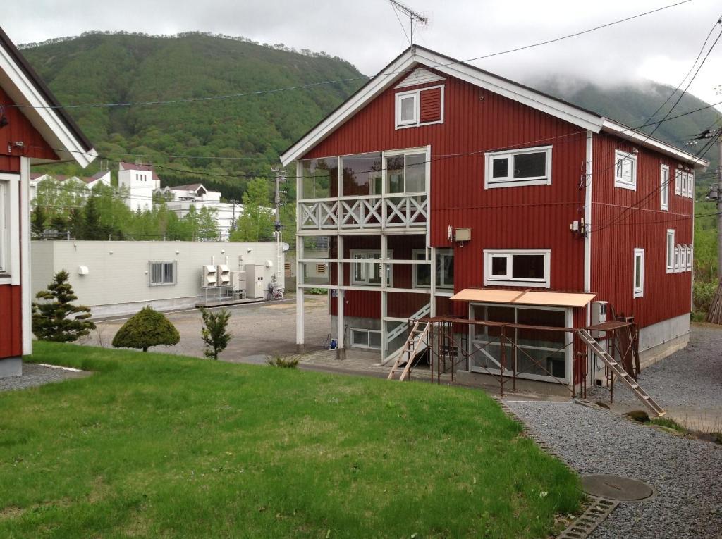 Rusutsu Lodges Pension Lilla Huset Нисэко Экстерьер фото