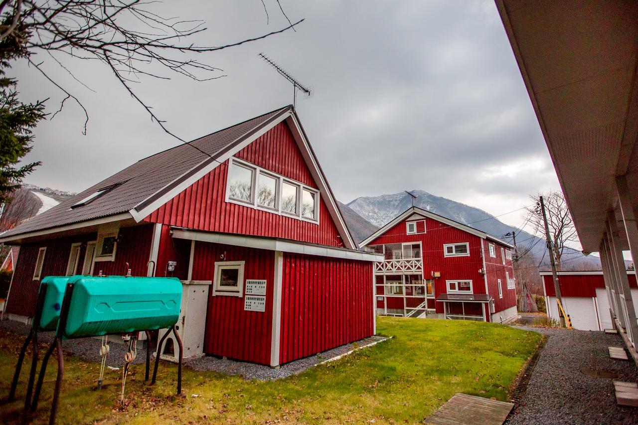 Rusutsu Lodges Pension Lilla Huset Нисэко Экстерьер фото