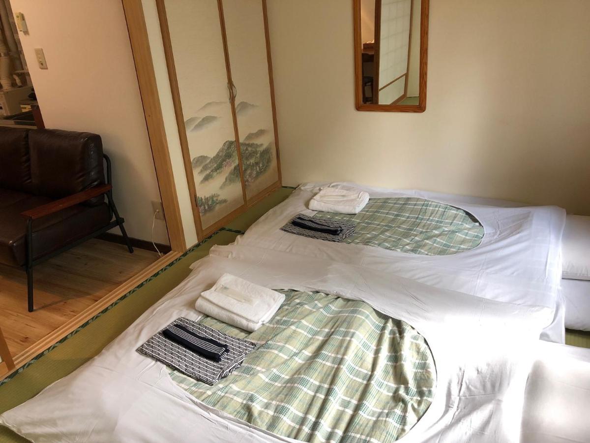 Rusutsu Lodges Pension Lilla Huset Нисэко Экстерьер фото